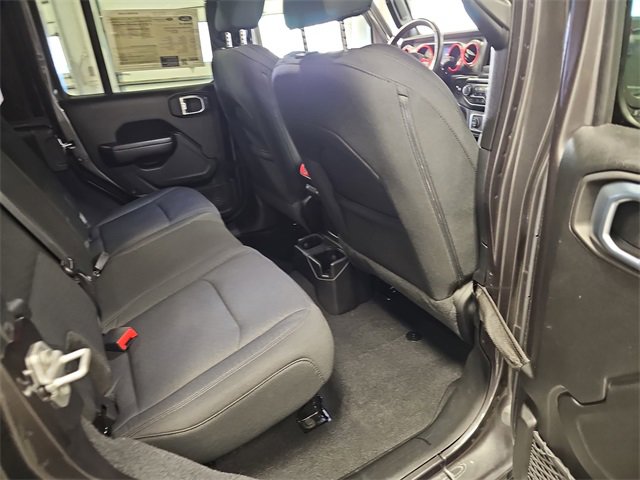 Used 2021 Jeep Wrangler Unlimited Sport image 11