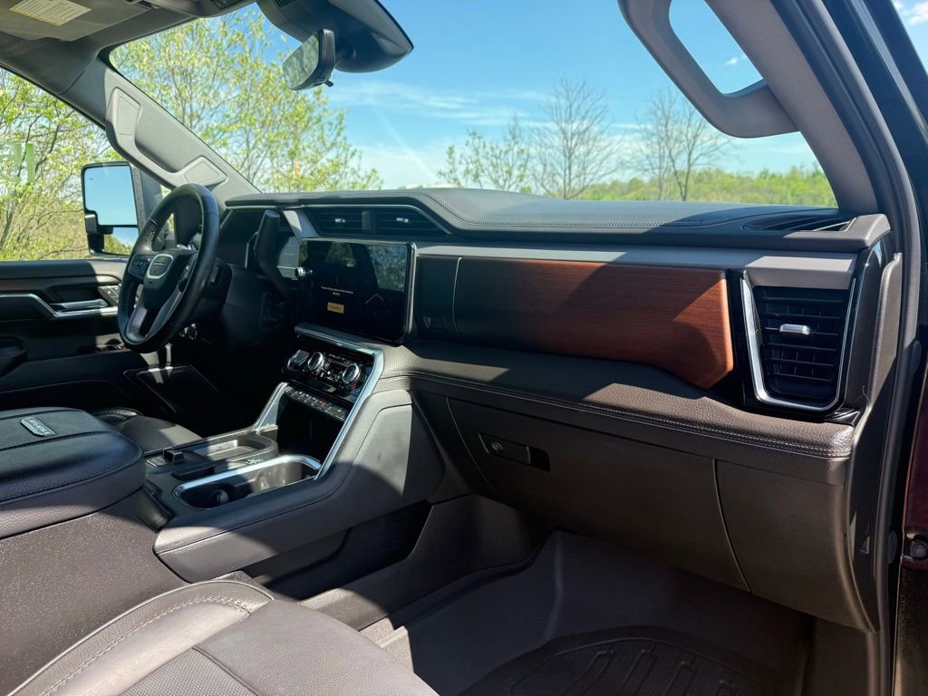 Used 2024 GMC Sierra 2500 Denali w/ Denali Reserve Package image 27