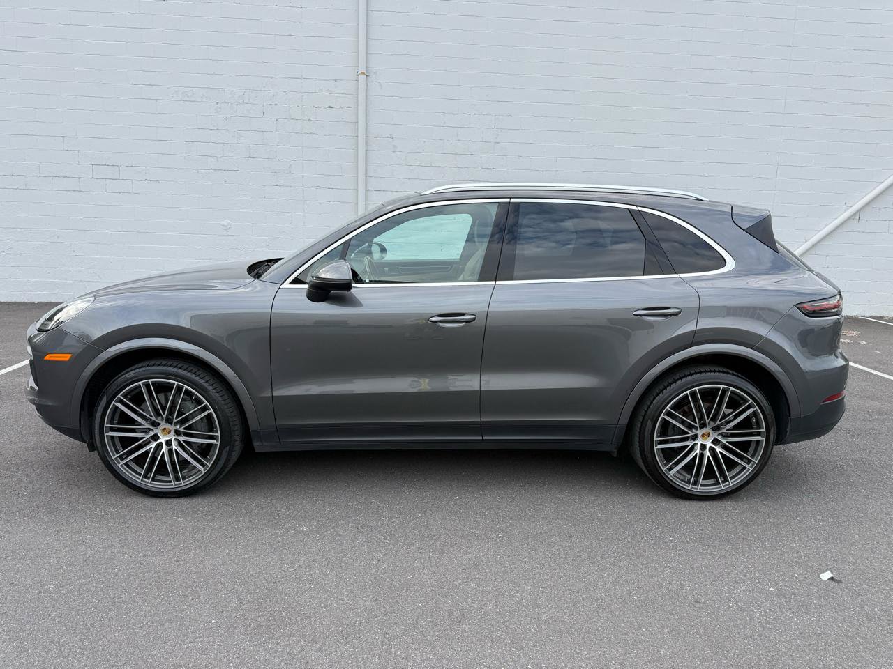 Used 2021 Porsche Cayenne S AWD/4WD image 7
