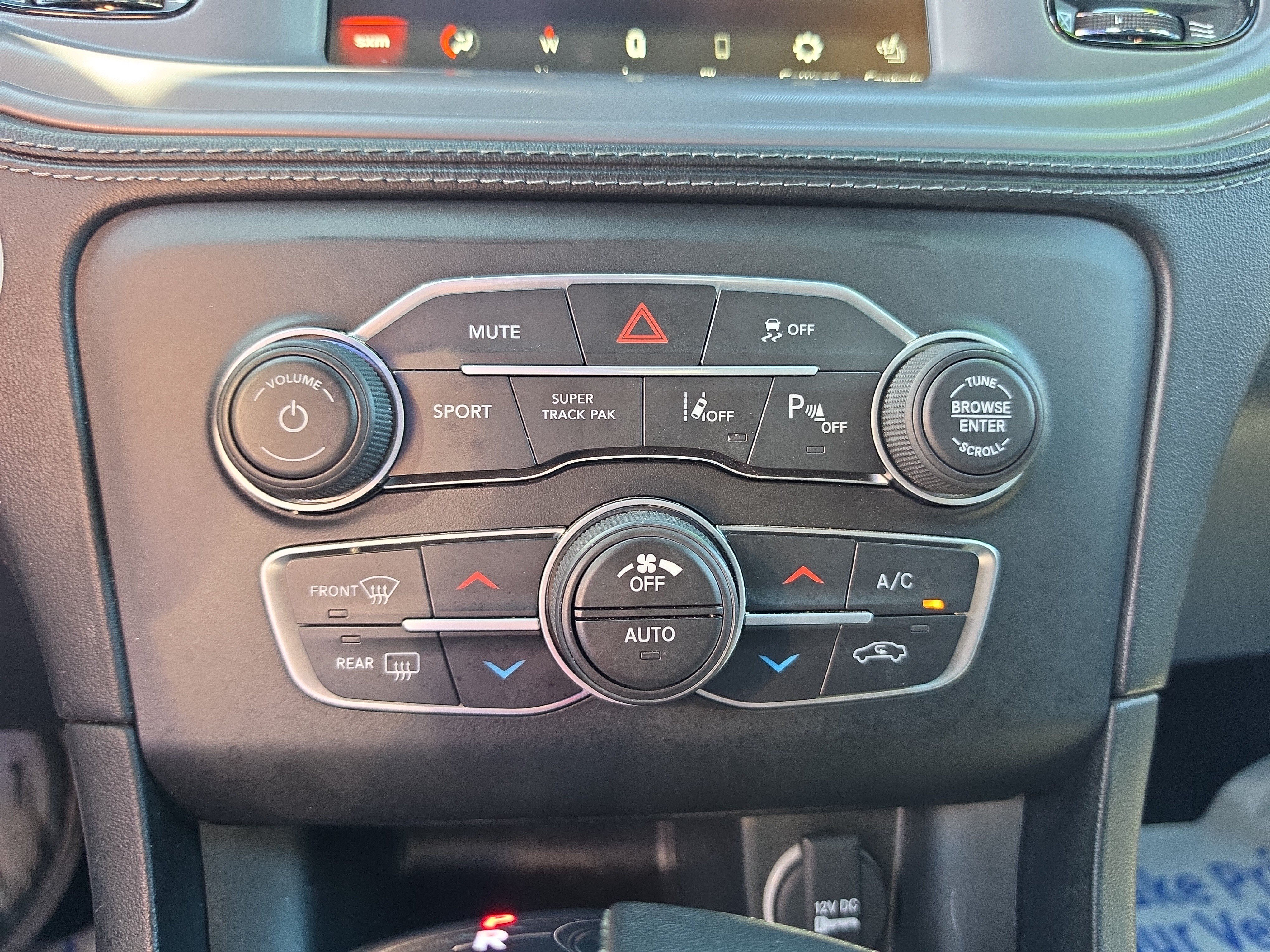 Used 2023 Dodge Charger GT w/ Plus Group RWD image 28