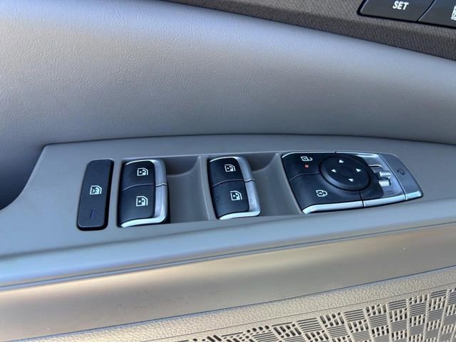 New 2025 Kia Carnival SX FWD image 19