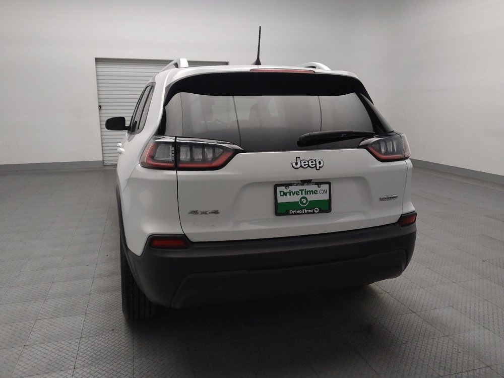 Used 2020 Jeep Cherokee Latitude w/ Cold Weather Group AWD/4WD image 6
