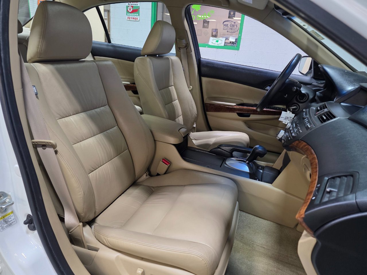 Used 2012 Honda Accord EX-L image 23