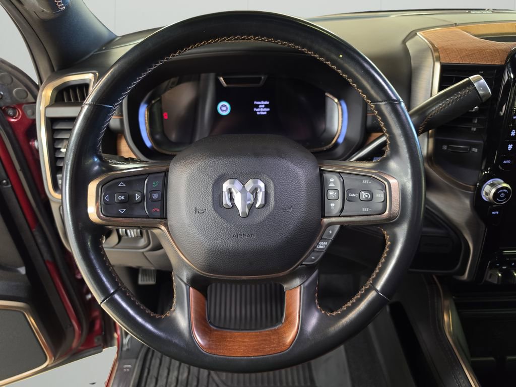Used 2023 RAM 2500 Limited AWD/4WD image 18