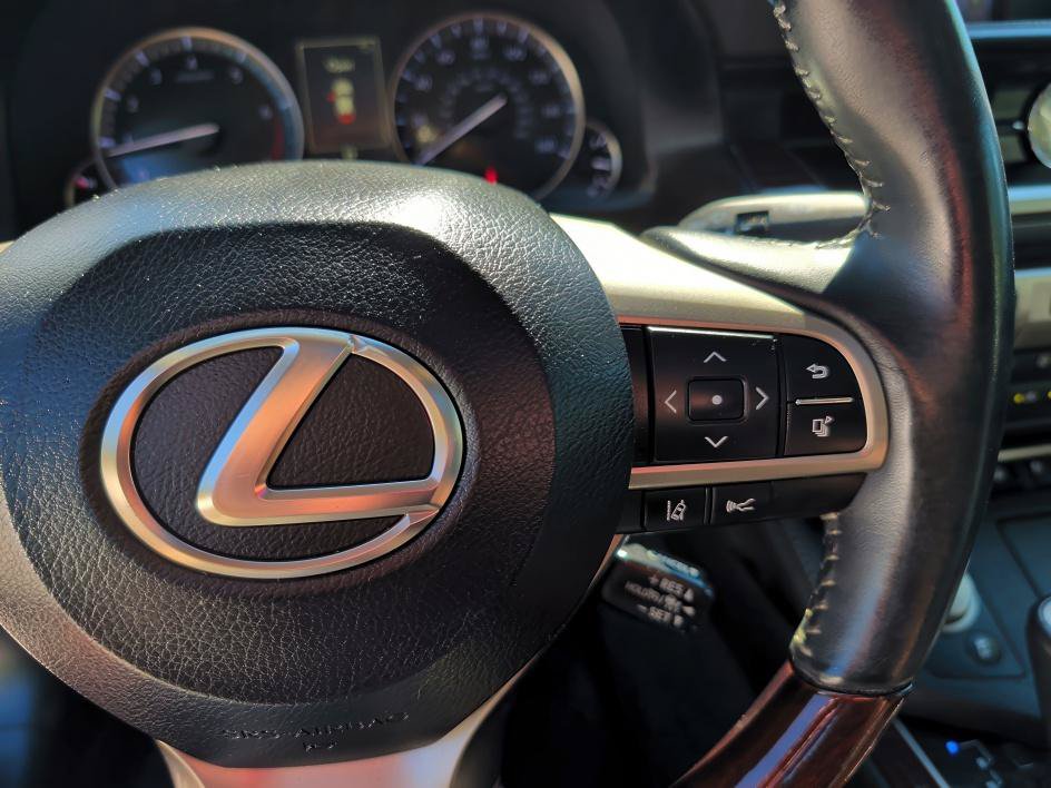 Used 2016 Lexus ES 350 w/ Luxury Package w/Wood Trim FWD image 20