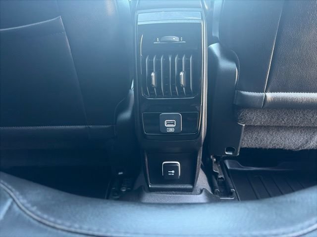 Used 2022 Jeep Compass High Altitude AWD/4WD image 19