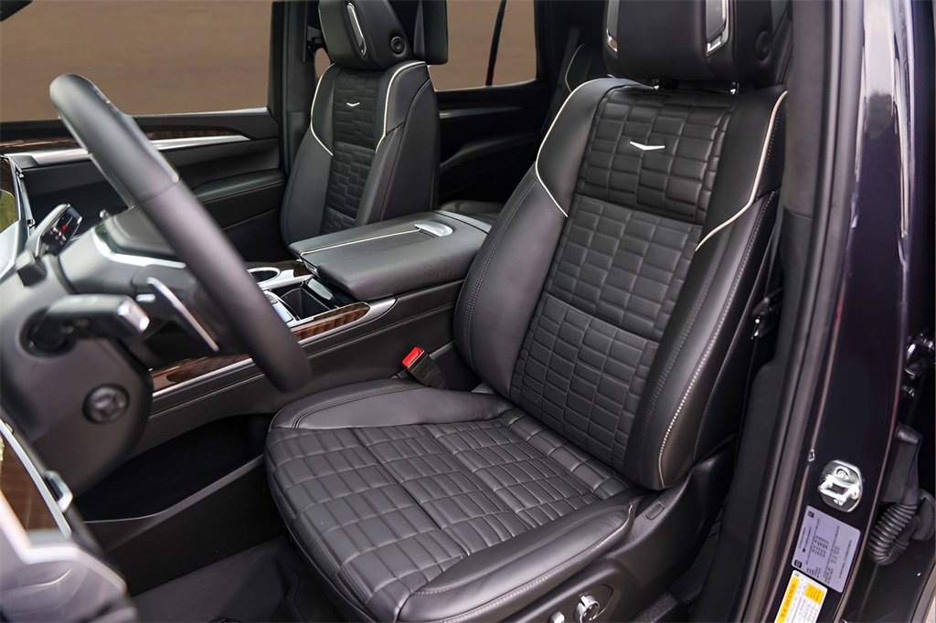 Certified 2025 Cadillac Escalade Sport Platinum w/ LPO, ONYX Package image 7