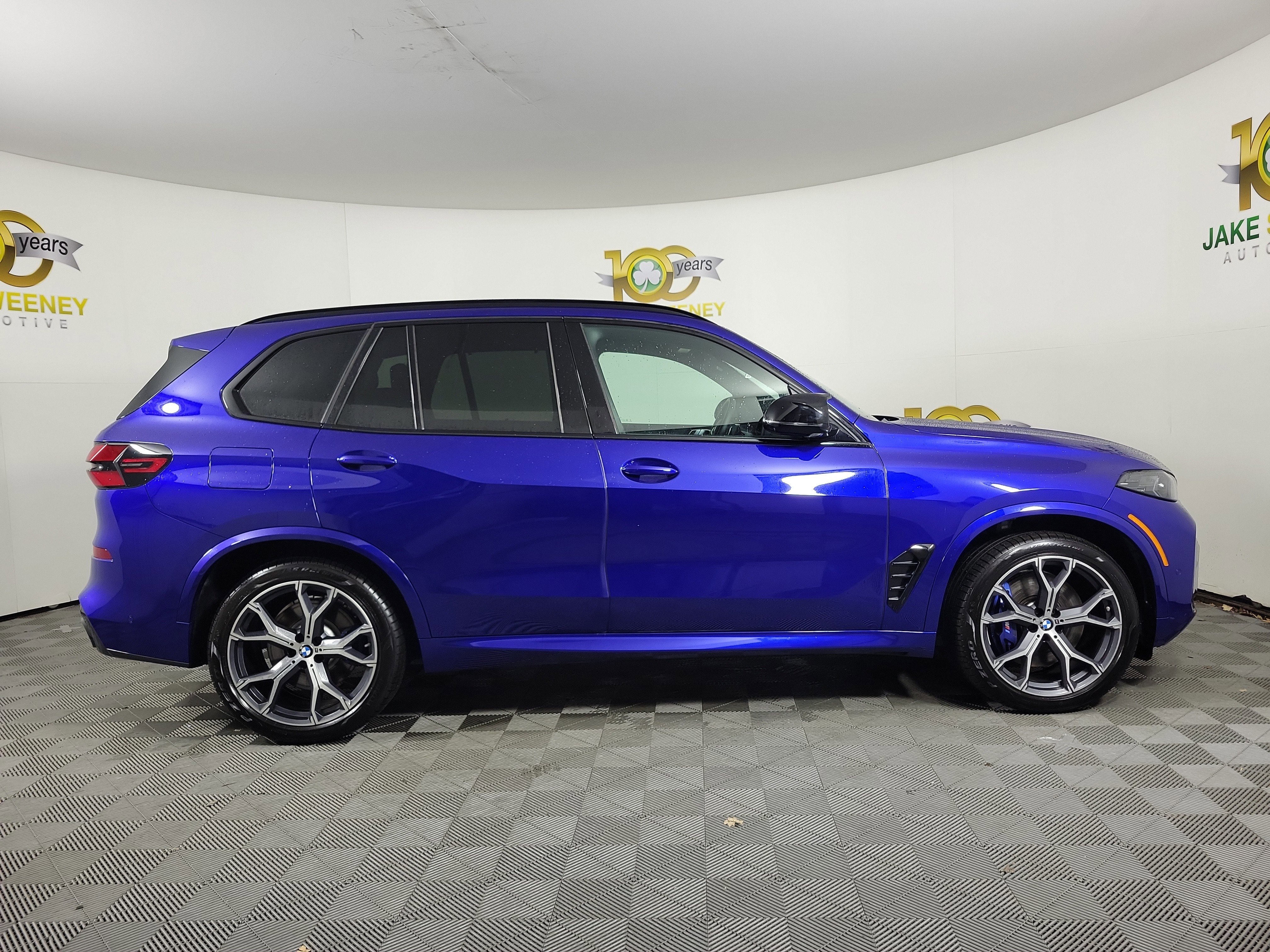 Certified 2026 BMW X5 M60i image 8