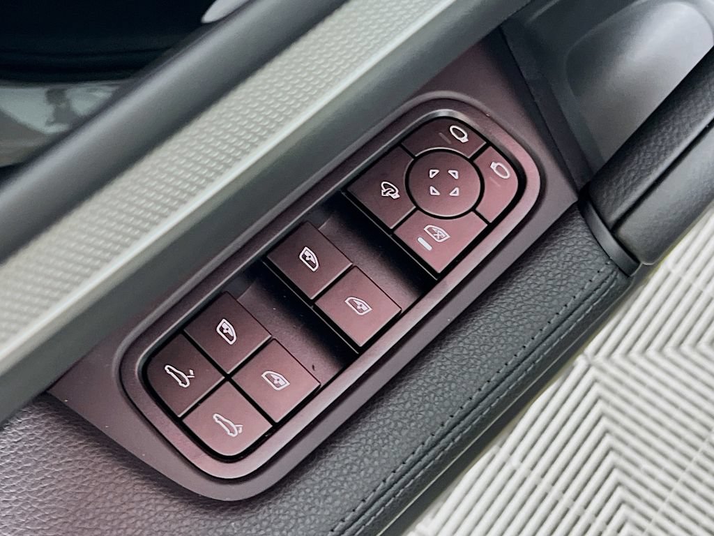 New 2026 Porsche Cayenne S AWD/4WD image 20