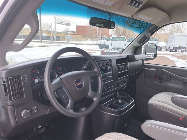 Used 2023 GMC Savana 2500 LS w/ Driver Convenience Package image 10