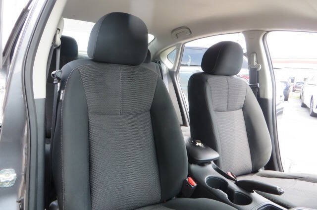 Used 2018 Nissan Sentra S FWD image 26