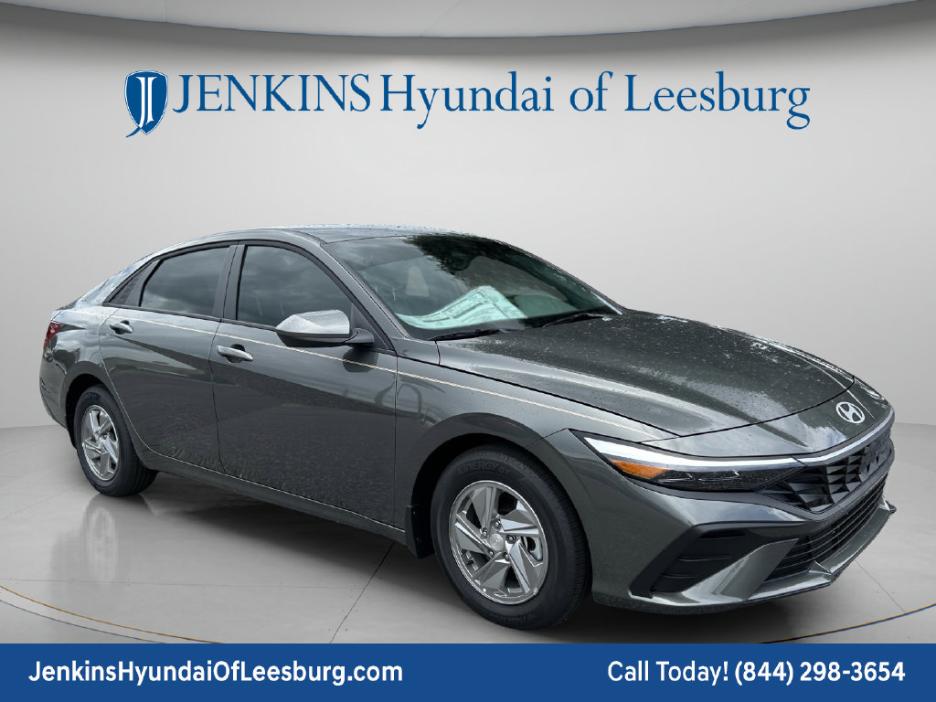 New 2026 Hyundai Elantra SE FWD image 1