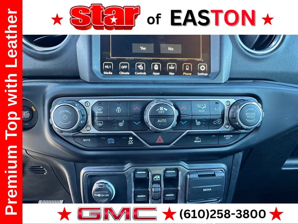 Used 2023 Jeep Wrangler Unlimited Sahara w/ Cold Weather Group AWD/4WD image 32