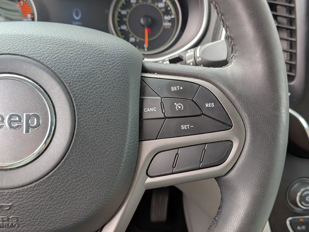 Used 2022 Jeep Cherokee Latitude Lux AWD/4WD image 18
