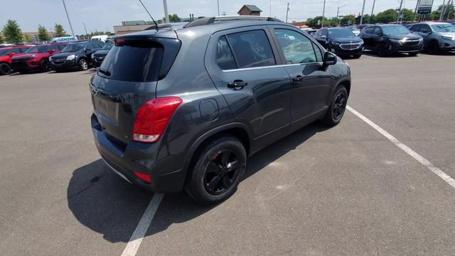 Used 2018 Chevrolet Trax LT w/ LT Convenience Package FWD image 8