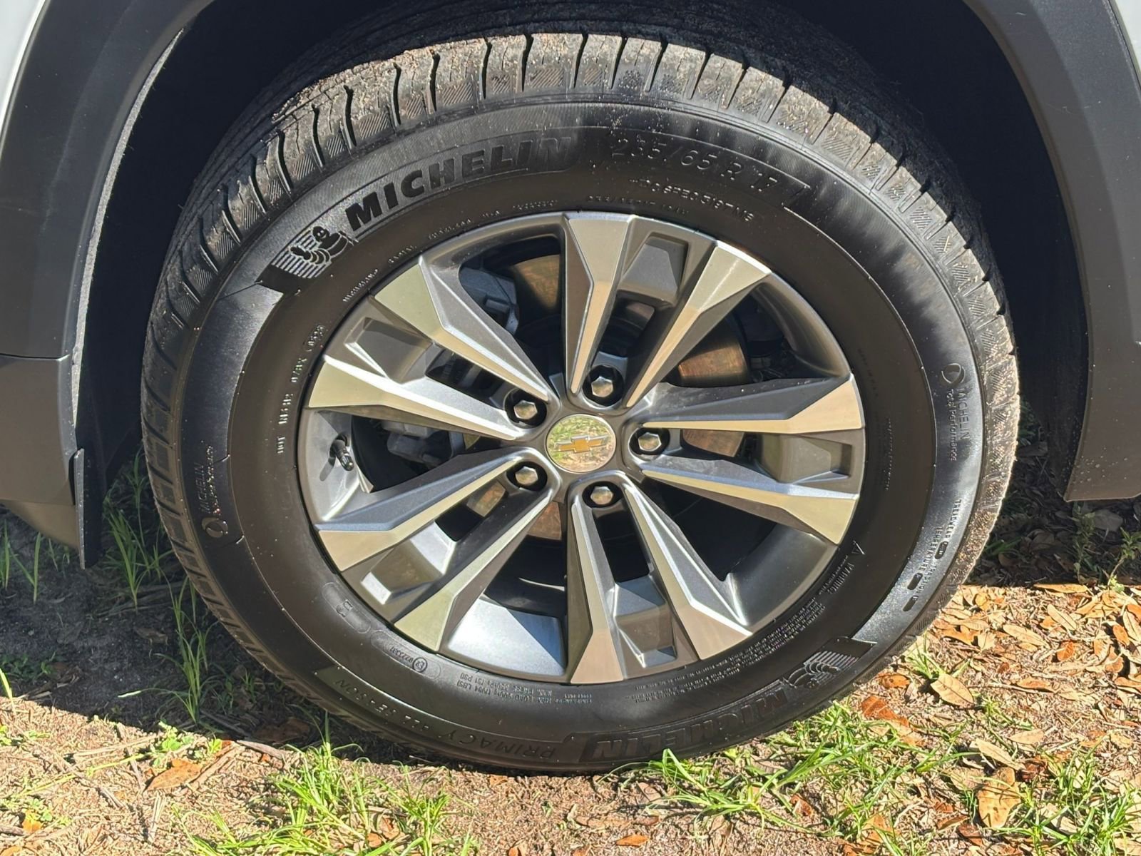 Used 2025 Chevrolet Equinox LT AWD/4WD image 32