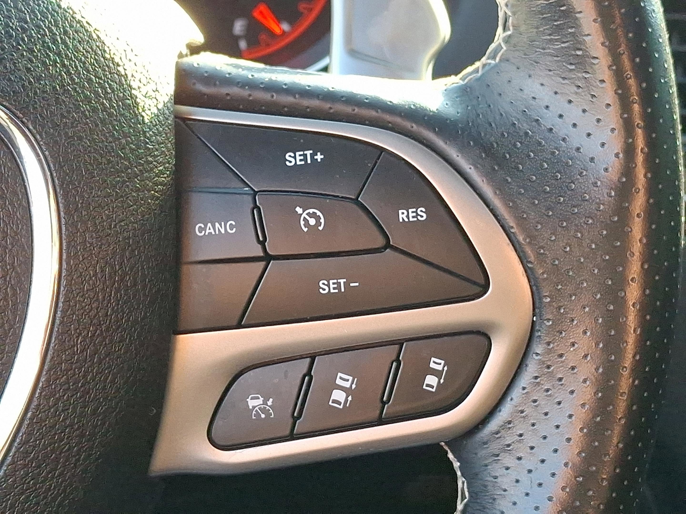 Certified 2020 Dodge Durango SRT w/ Technology Group image 24