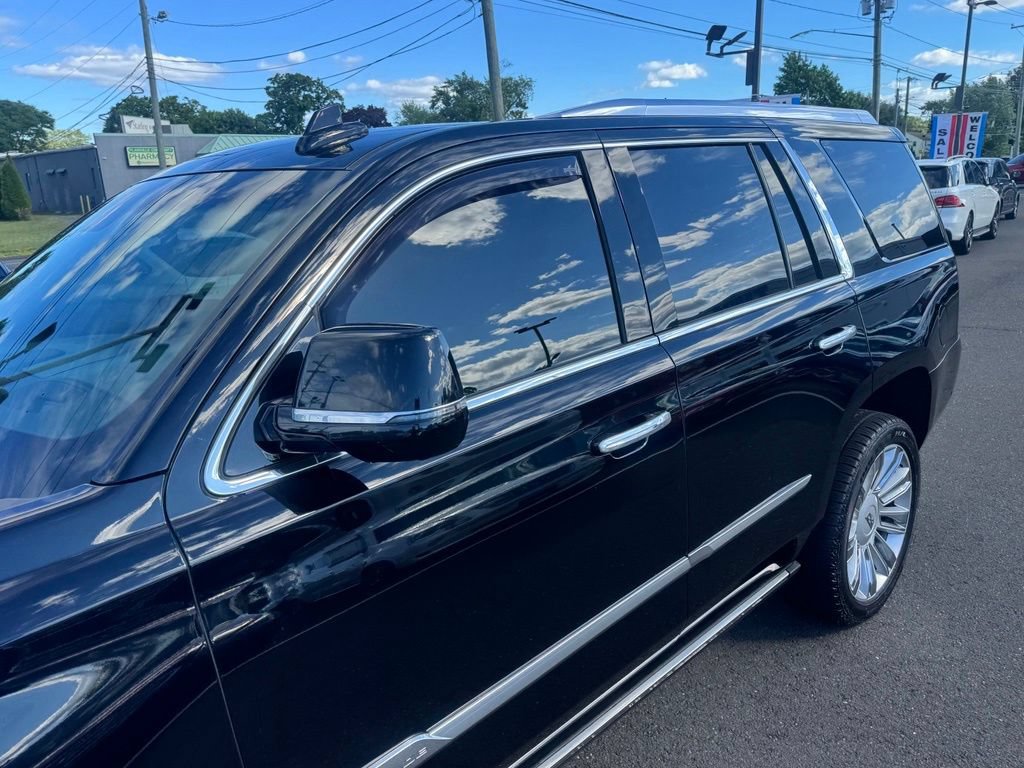 Used 2018 Cadillac Escalade Platinum AWD/4WD image 11