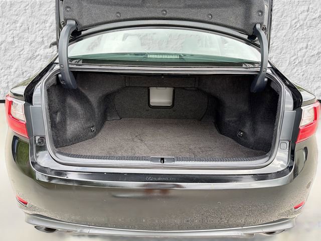 Used 2017 Lexus ES 350 w/ Premium Package image 12
