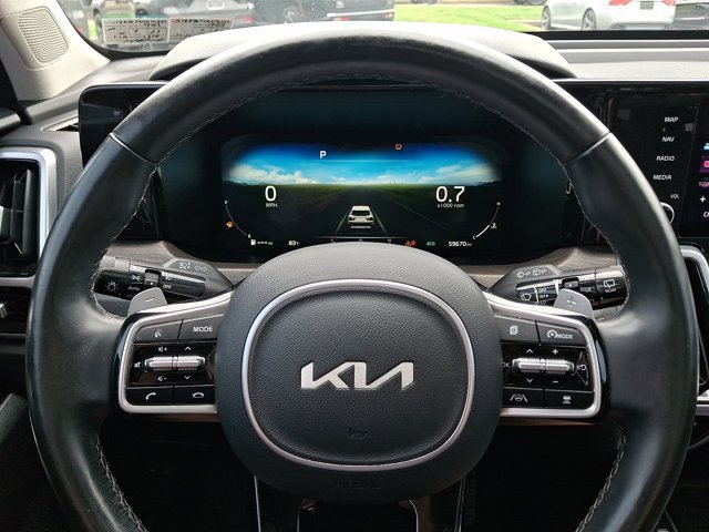 Used 2022 Kia Sorento AWD image 24