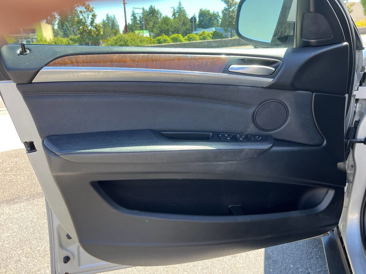 Used 2013 BMW X6 xDrive35i image 27