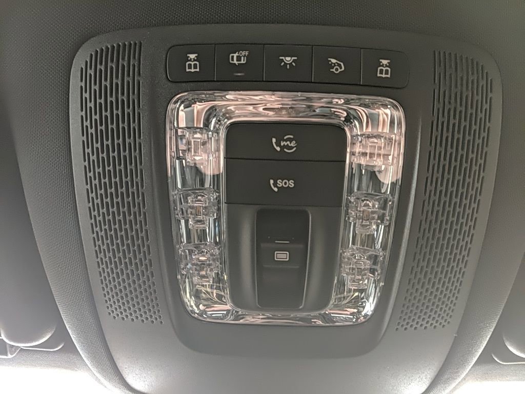 Used 2025 Mercedes-Benz GLS 450 4MATIC image 33