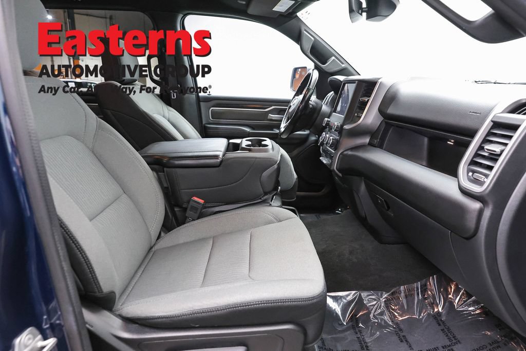Used 2022 RAM 1500 Big Horn AWD/4WD image 23