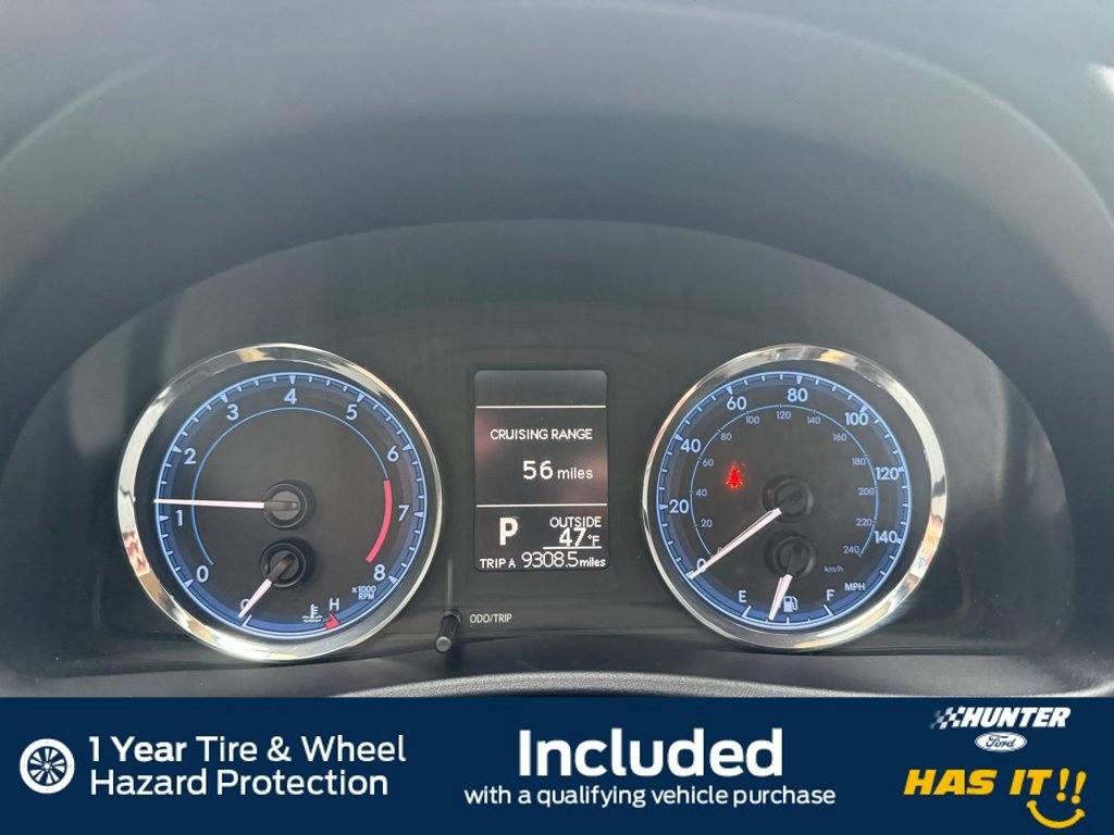 Used 2017 Toyota Corolla LE w/ Carpet Mat Package (TMS) image 10