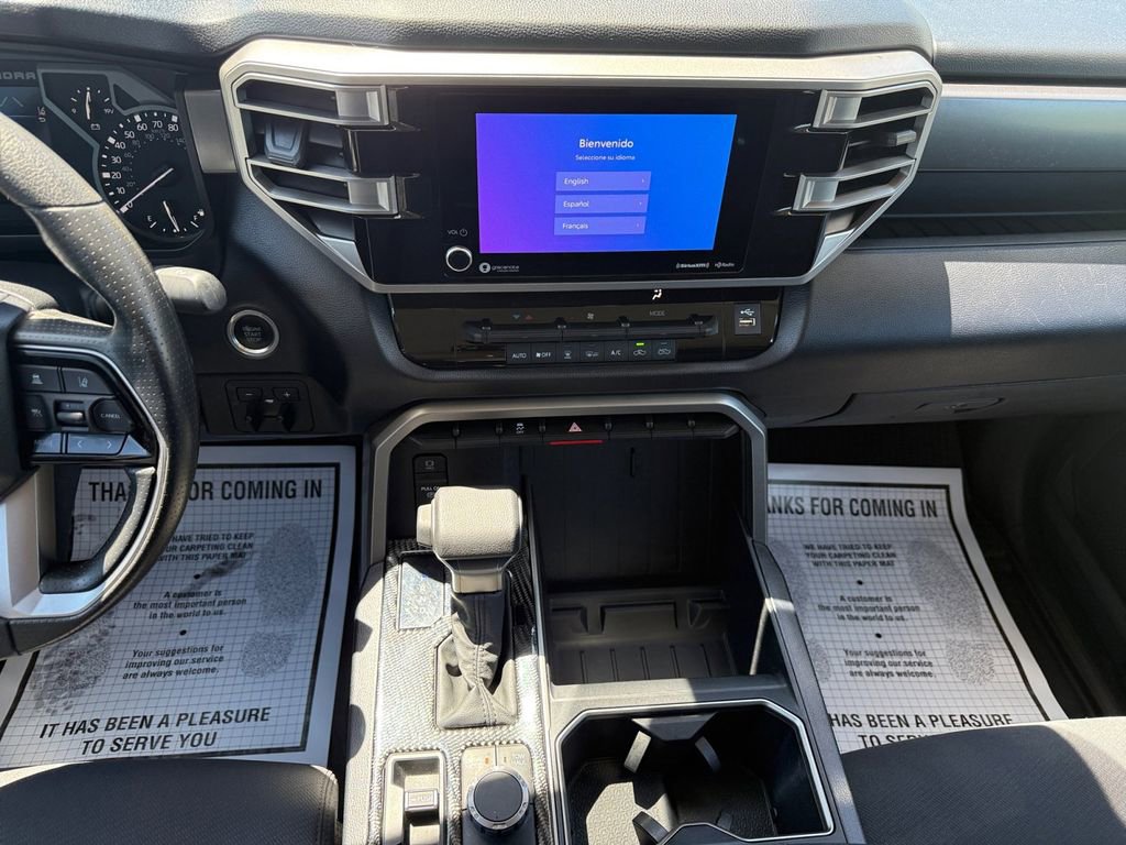 Used 2022 Toyota Tundra SR5 w/ SR5 Convenience Package AWD/4WD image 11