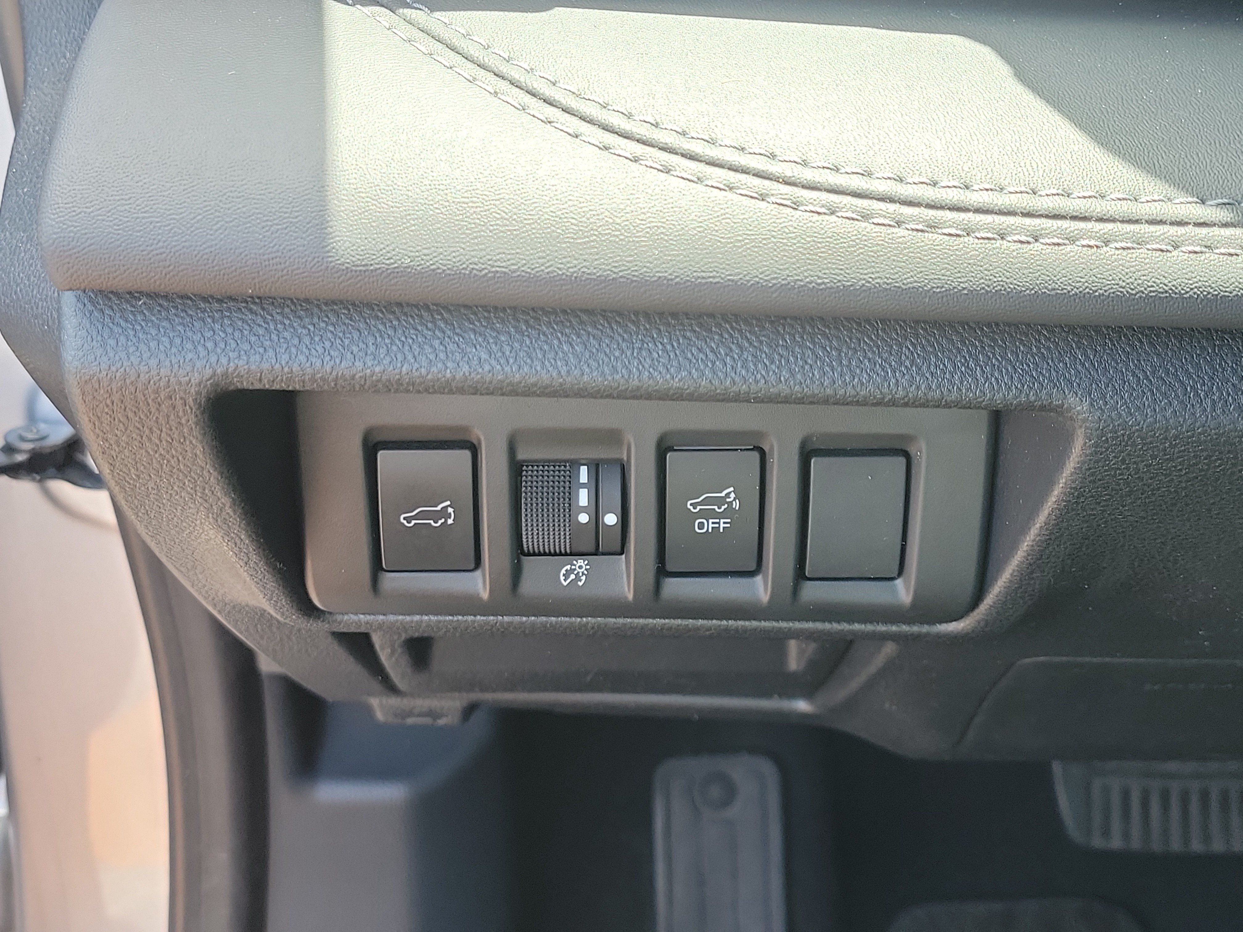 Used 2020 Subaru Outback Limited AWD/4WD image 27