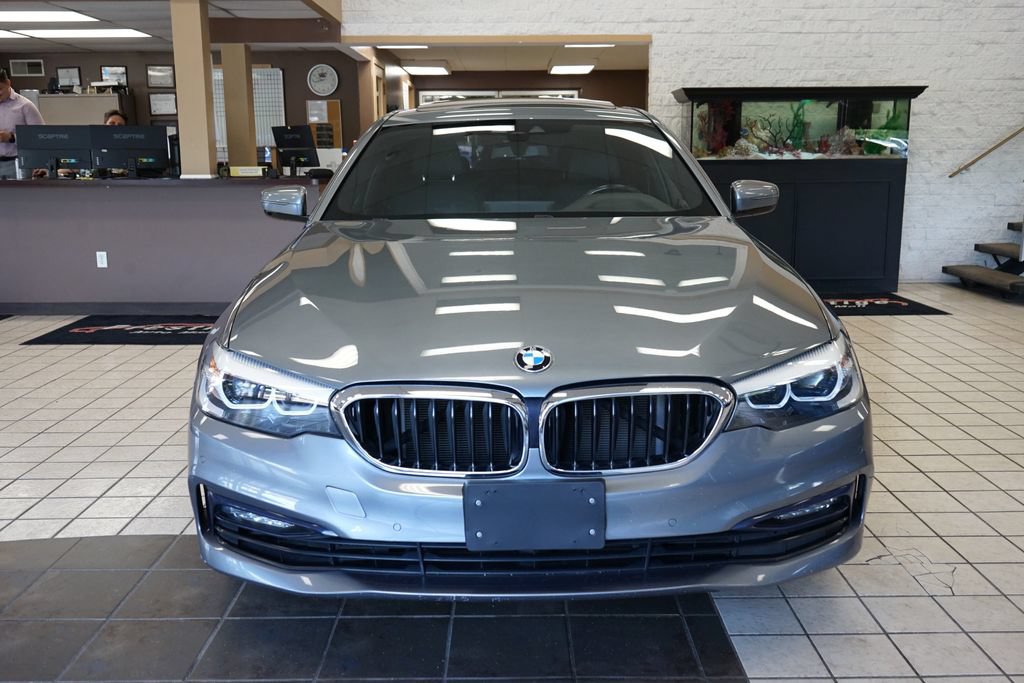 Used 2018 BMW 530i xDrive AWD/4WD image 21