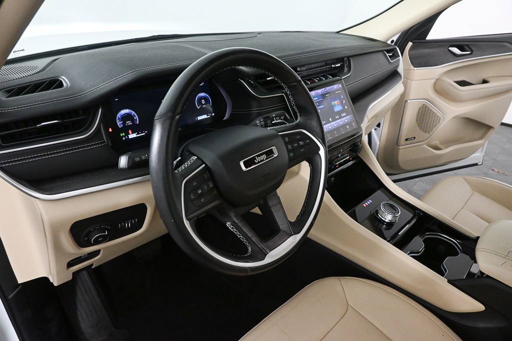 Used 2021 Jeep Grand Cherokee L Limited image 6