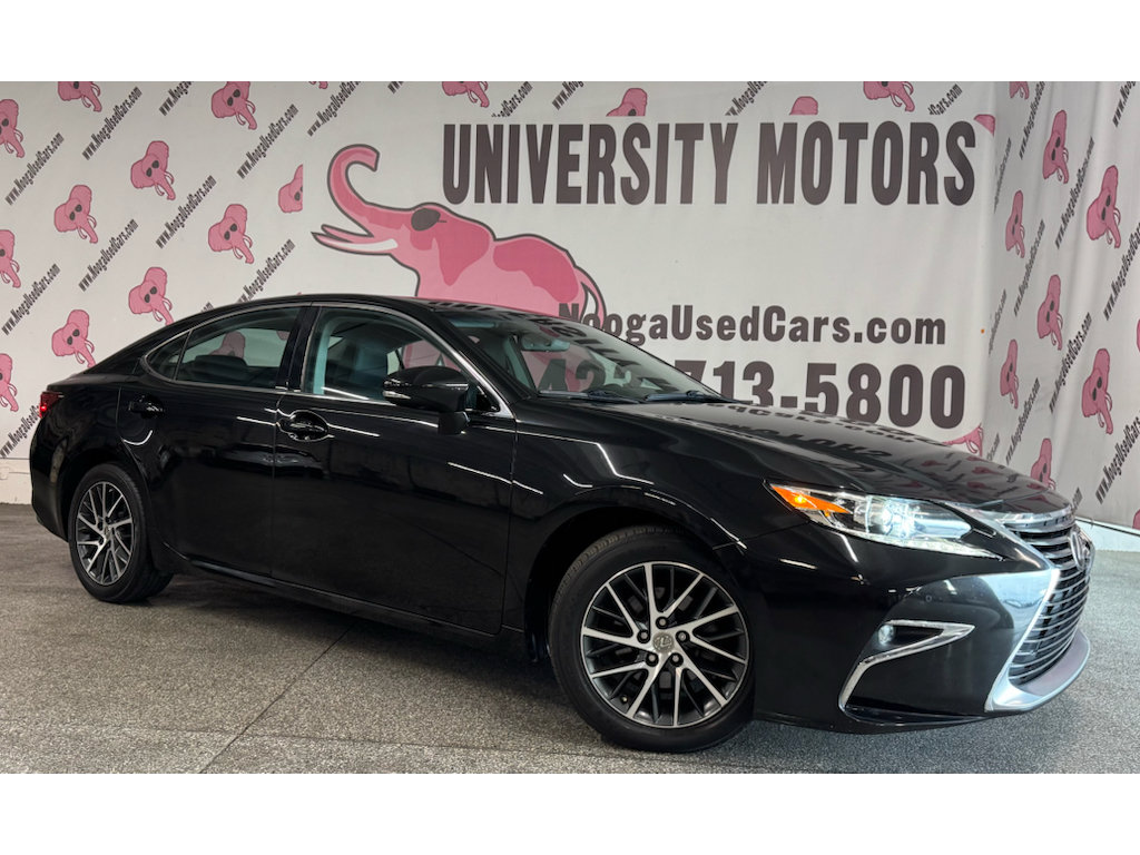 Used 2016 Lexus ES 350 w/ Luxury Package w/Wood Trim FWD image 2