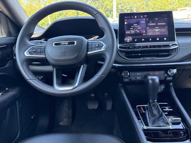 Certified 2022 Jeep Compass Altitude w/ Sun and Sound Group image 23