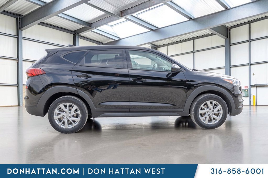 Used 2021 Hyundai Tucson SE w/ Cargo Package FWD image 27