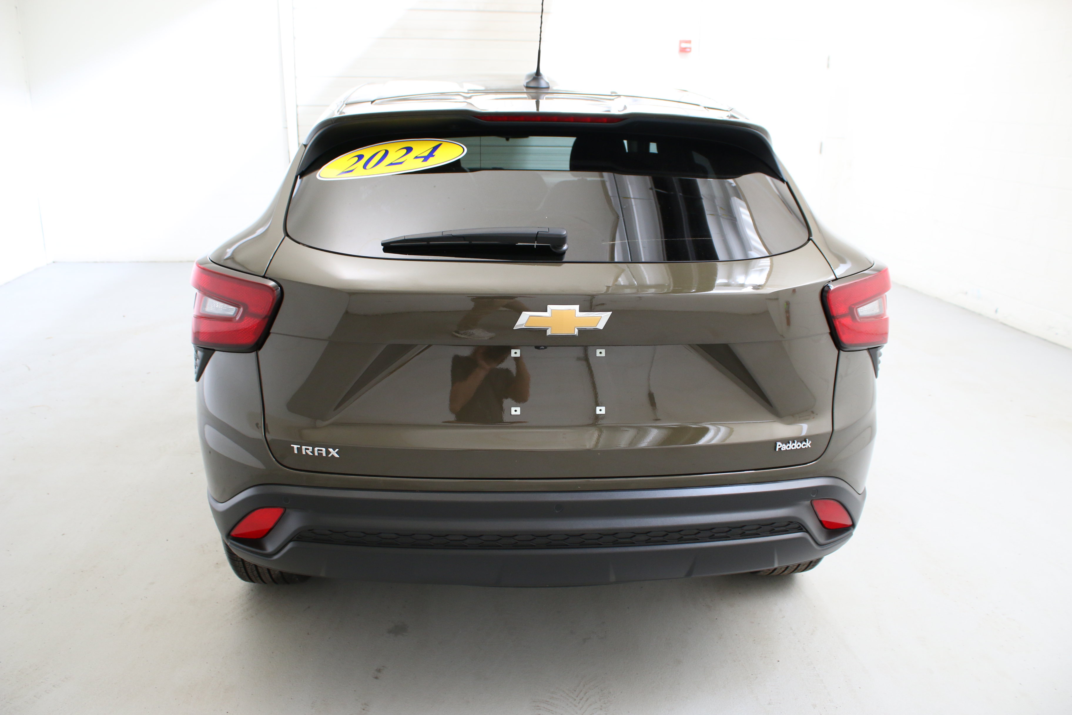 Used 2024 Chevrolet Trax LS w/ LS Convenience Package FWD image 7