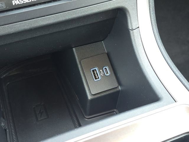 Used 2024 Ford Edge SEL w/ Convenience Package image 40