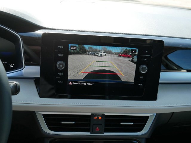 New 2026 Volkswagen Taos SE AWD/4WD image 12