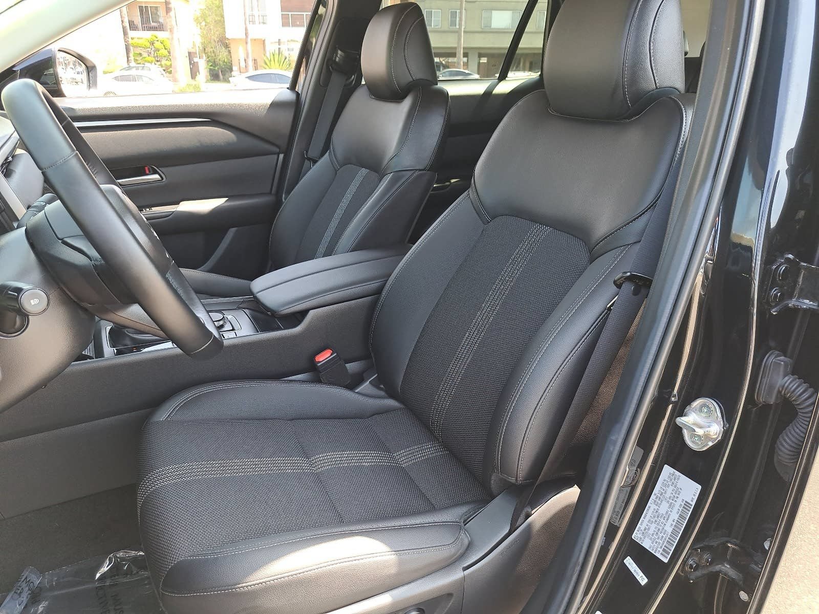 Used 2025 MAZDA CX-50 2.5 Hybrid w/ Weather Package AWD/4WD image 16
