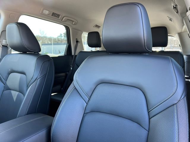 New 2026 Nissan Pathfinder SL image 12