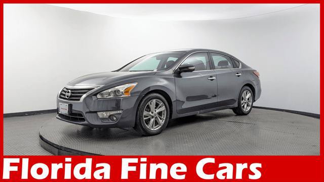 Used 2013 Nissan Altima 2.5 SL w/ Technology Pkg FWD image 1