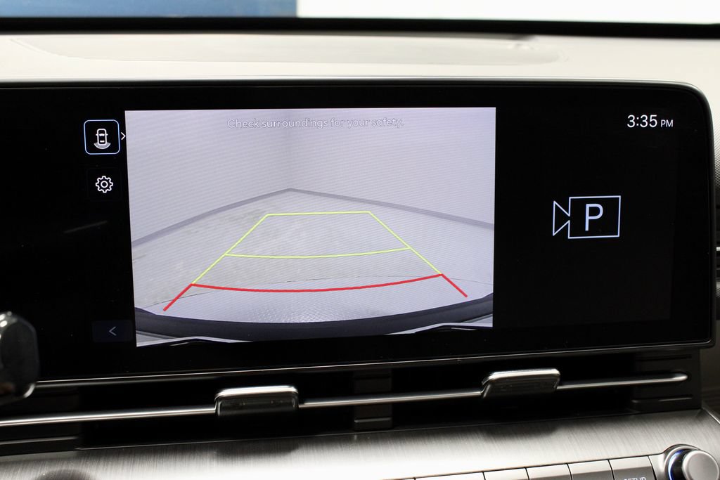 Certified 2025 Hyundai Kona SEL FWD image 2
