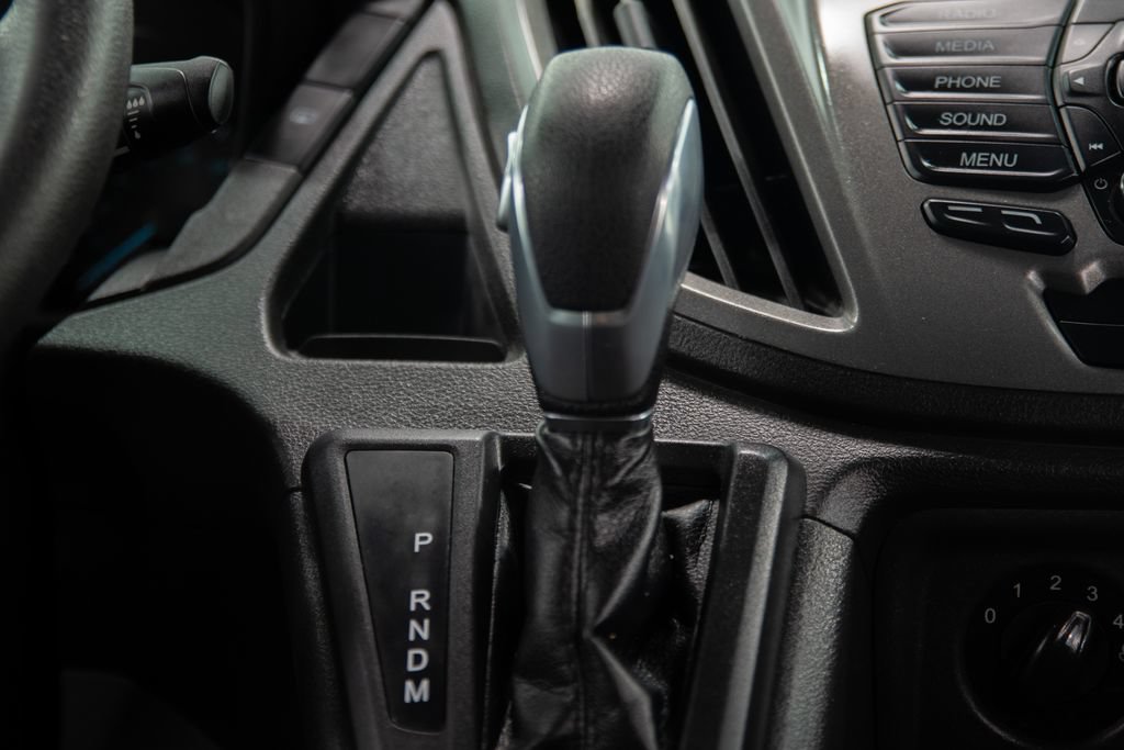 Used 2018 Ford Transit 350 XL RWD image 22