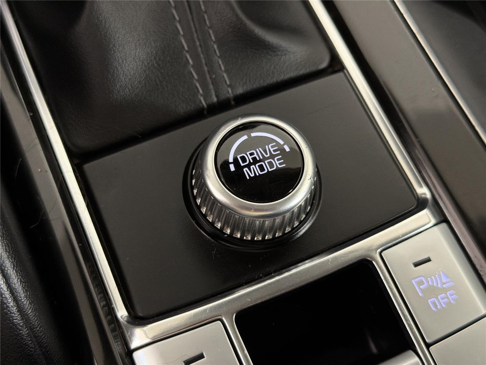 Used 2021 Kia Telluride LX FWD image 30