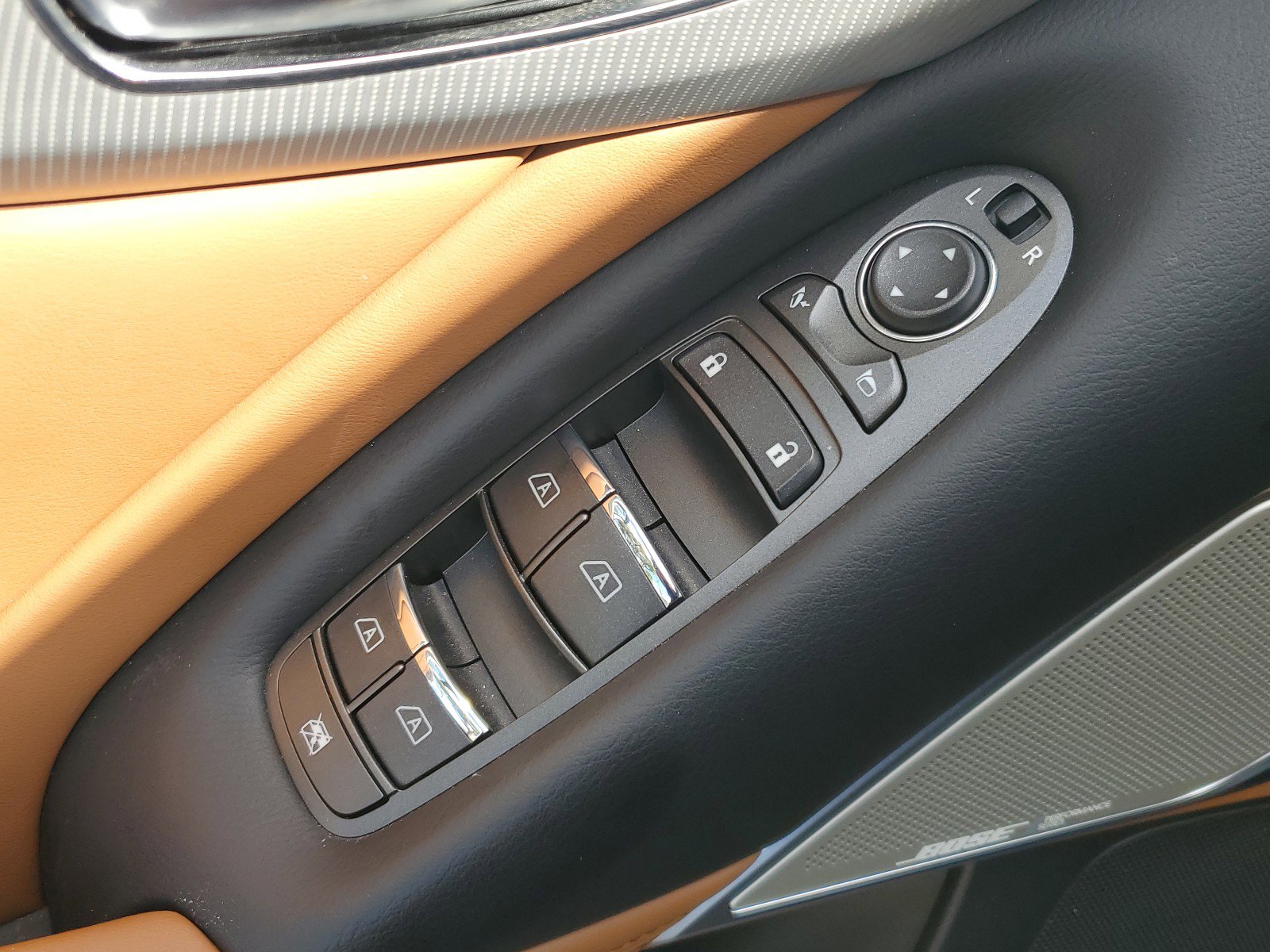 Used 2024 INFINITI Q50 Luxe w/ Cargo Package image 17