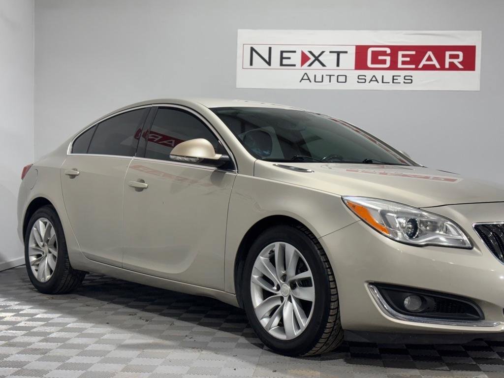 Used 2016 Buick Regal Premium image 2
