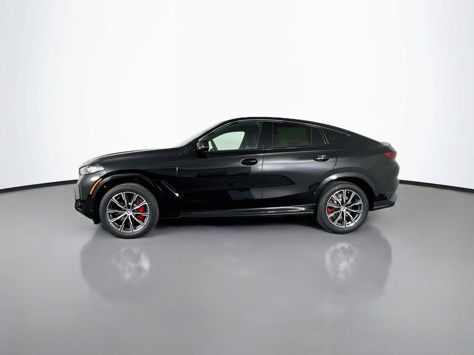 New 2027 BMW X6 M60i AWD/4WD image 3