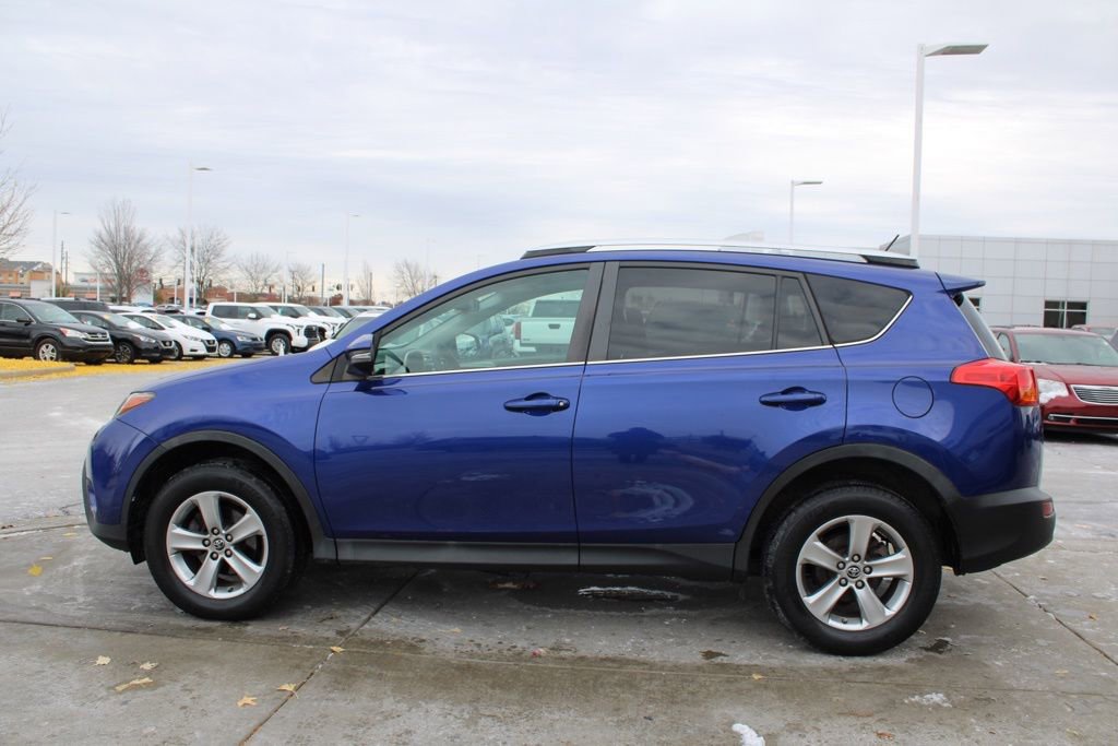 Used 2015 Toyota RAV4 XLE image 4