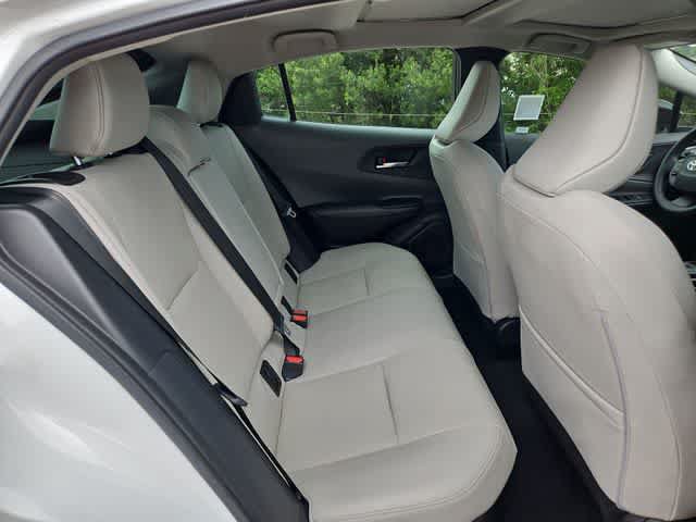 Certified 2024 Toyota Prius XLE AWD/4WD image 18