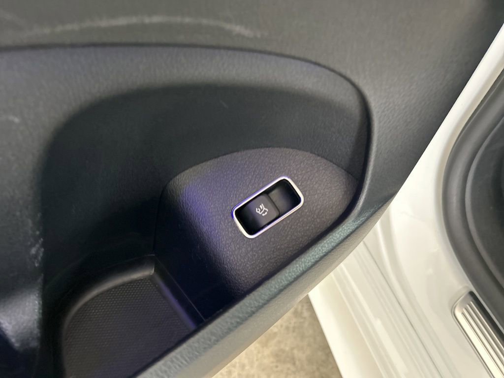 Used 2021 Mercedes-Benz GLE 450 4MATIC image 33